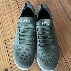 APL Athletic Propulsion Labs Techloom Breeze Knit